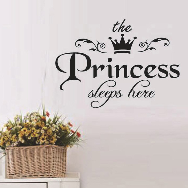 The Princess Sleeps Here Wall  – Baby Nursery Wallpaper Girl Bewertung und Preis